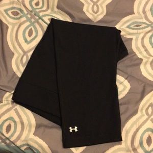 Women’s XL Under Armour Capris